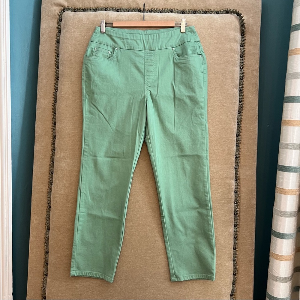 BLAIR Pull On Petite Jeans with Stretch